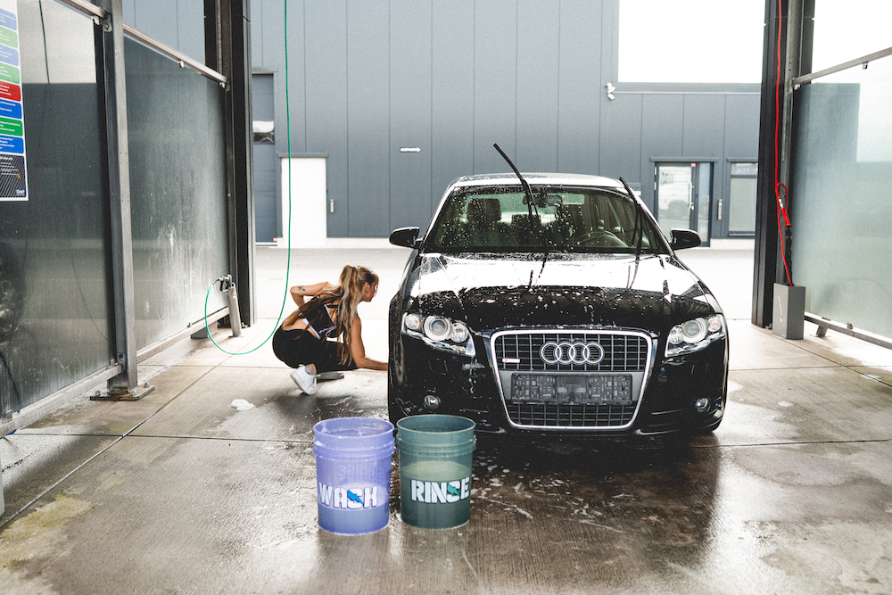 Autopflege tipps Autowaschen mit 2 Eimer Methode